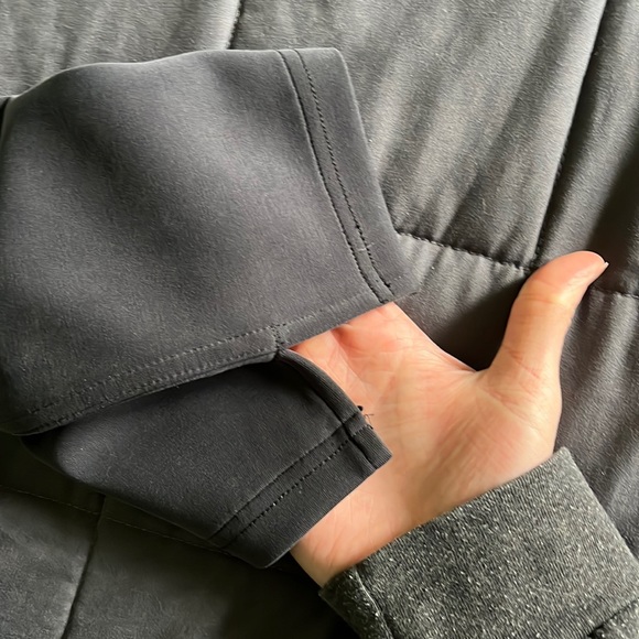 LULULEMON SOFTSTREME SPLIT HEM *BLACK* - Picture 2 of 3